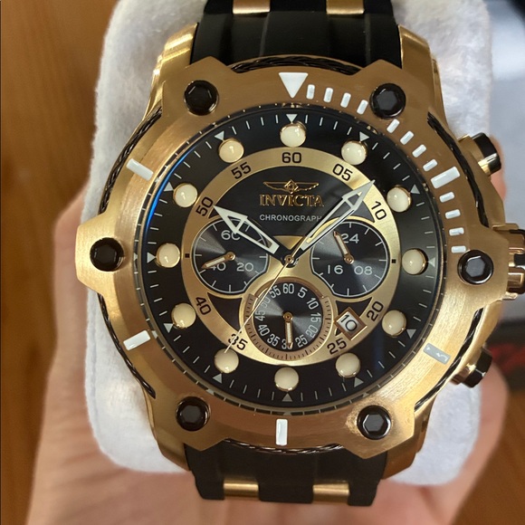 Invicta Collection Quartz Watch - Picture 11 of 15